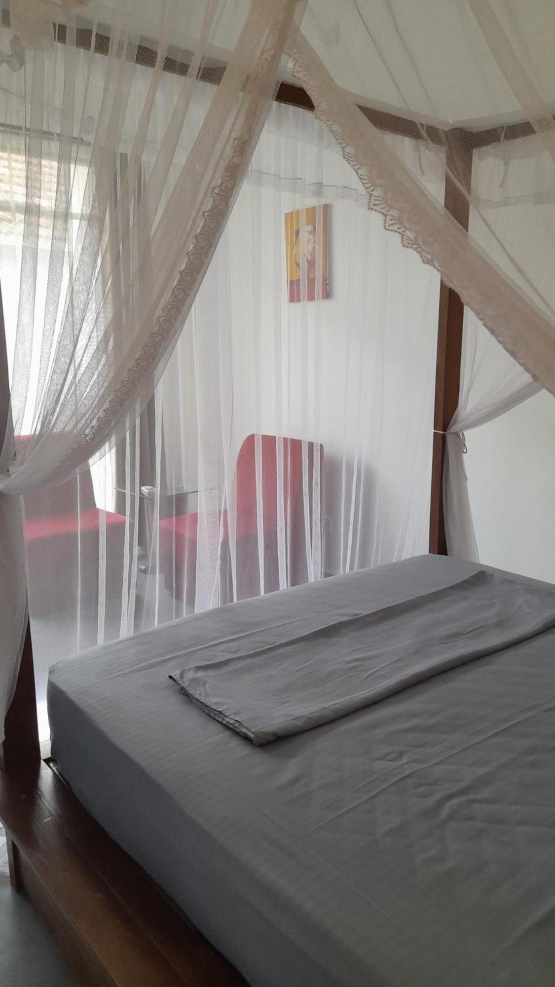 Bed and Breakfast Srimany Mirissa Exterior foto